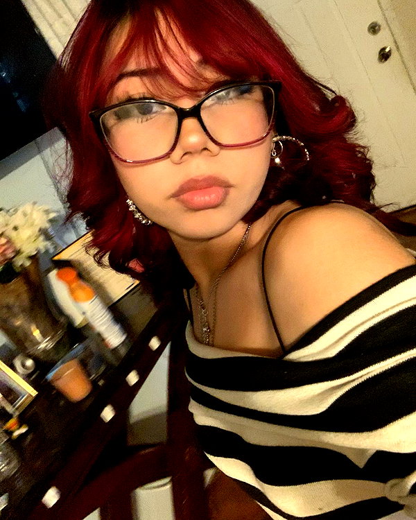karis.gutz instagram image archive image