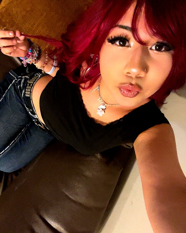 karis.gutz instagram image archive image
