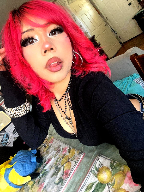 karis.gutz instagram image archive image
