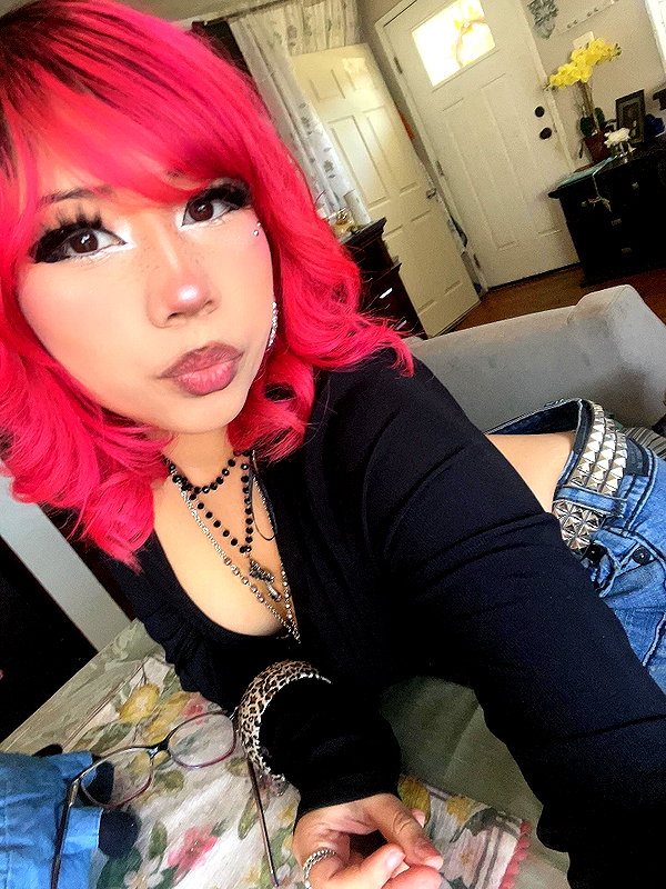karis.gutz instagram image archive image