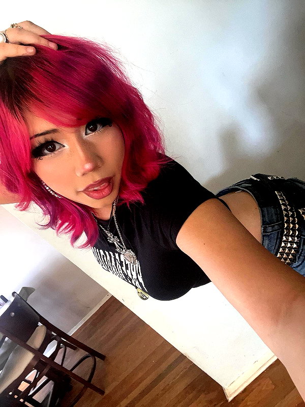 karis.gutz instagram image archive image