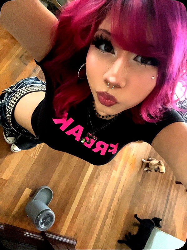 karis.gutz instagram image archive image