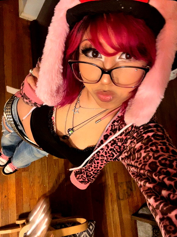 karis.gutz karis.gutz archive image