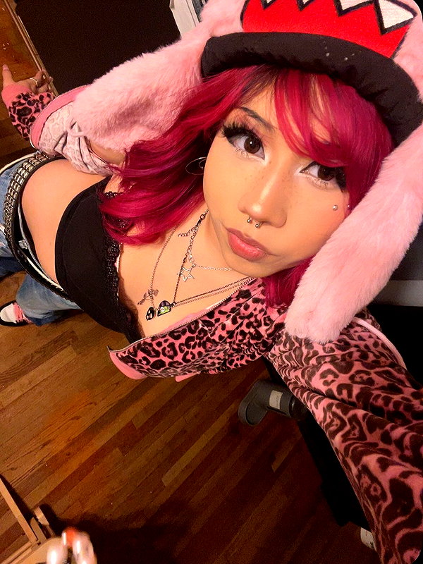 karis.gutz karis.gutz archive image
