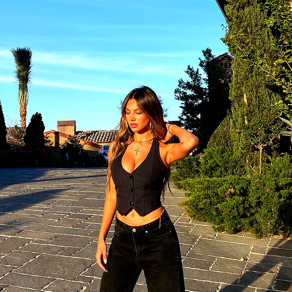katarina.deme instagram image archive image