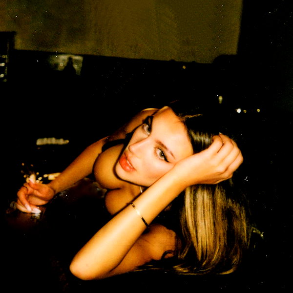 katarina.deme instagram image archive image
