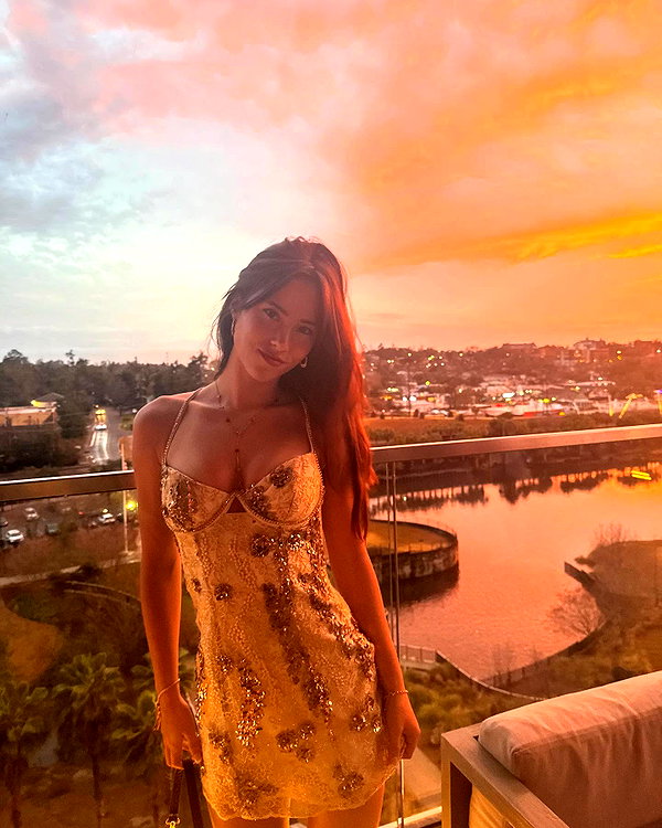 katelynernst3 instagram image archive image