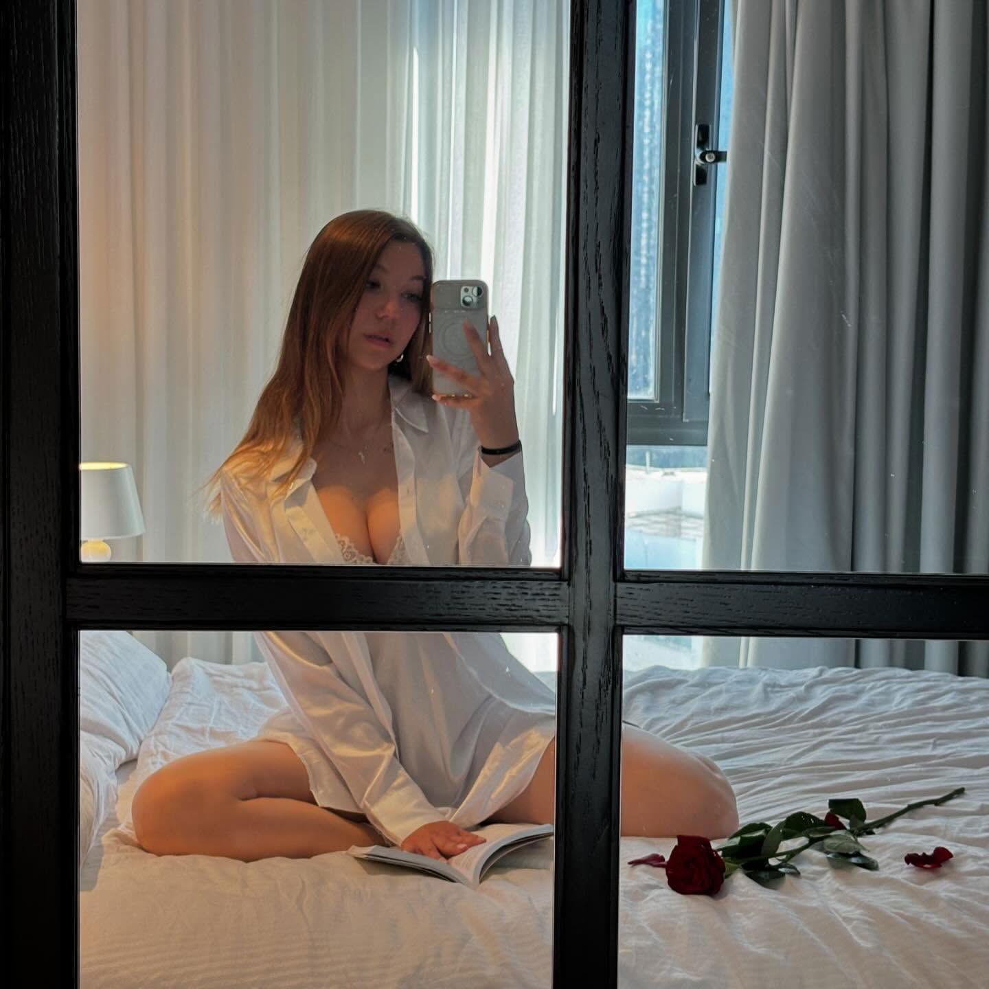 katia_z.k instagram image archive image