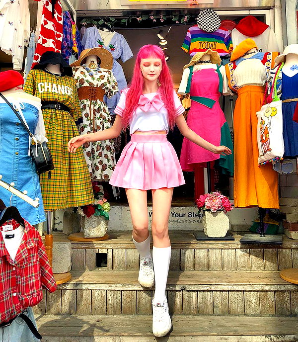 katie_westwood instagram image archive image