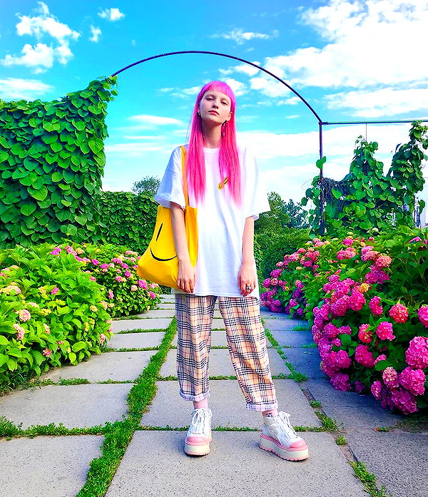 katie_westwood instagram image archive image