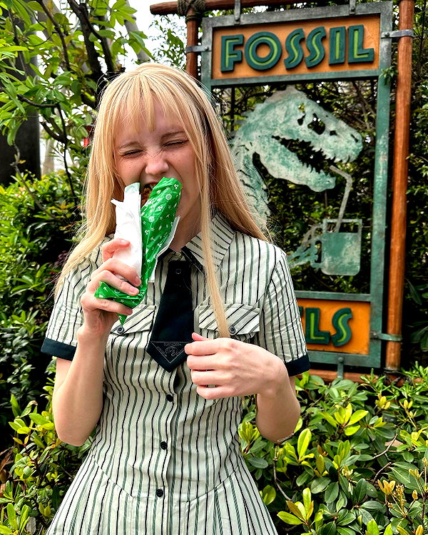 katie_westwood instagram image archive image