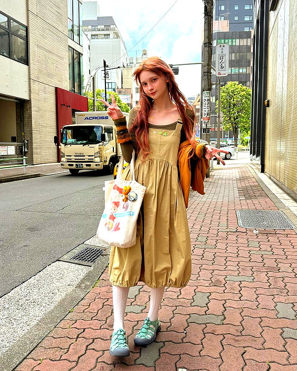 katie_westwood instagram image archive image