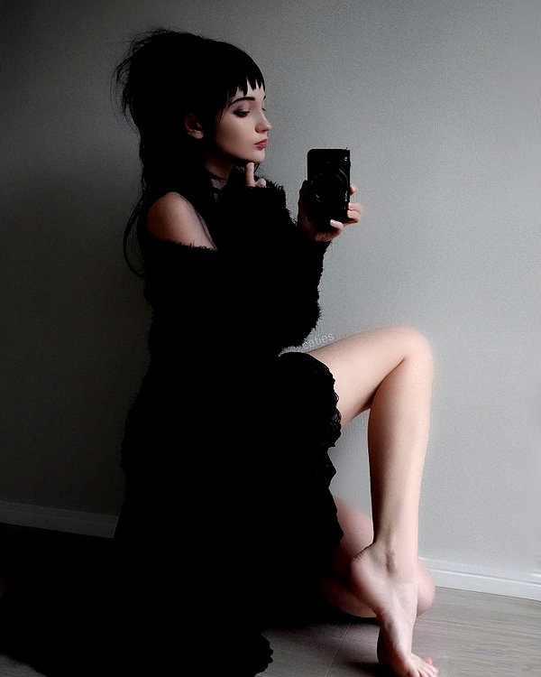 katie_westwood instagram image archive image