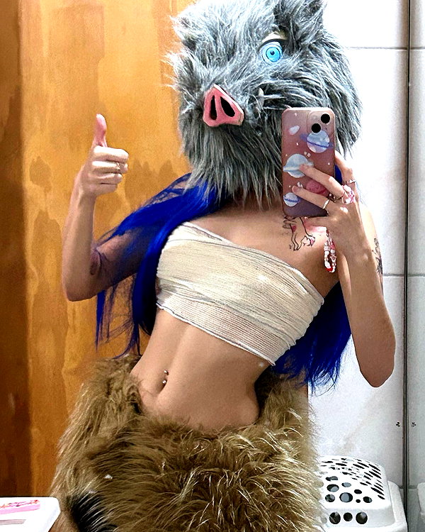 katsumiau instagram image archive image