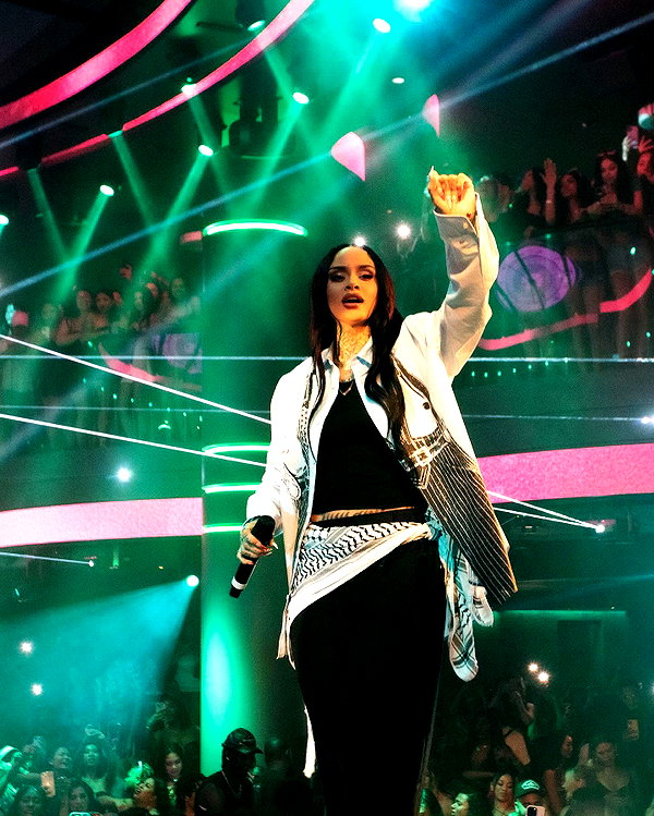 kehlani instagram image archive image