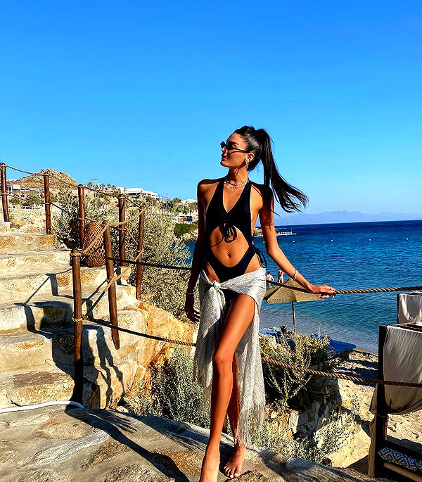 keli_ezra instagram image archive image