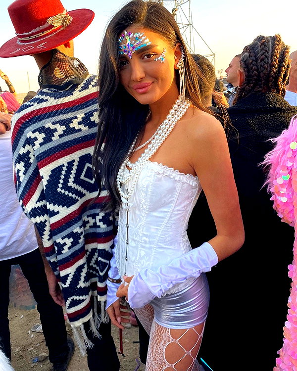 keli_ezra instagram image archive image