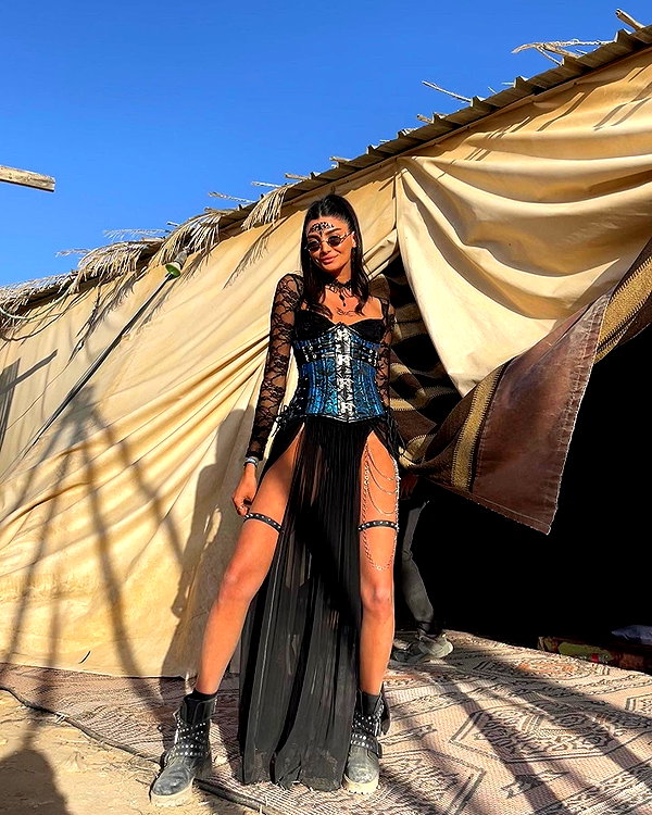 keli_ezra instagram image archive image