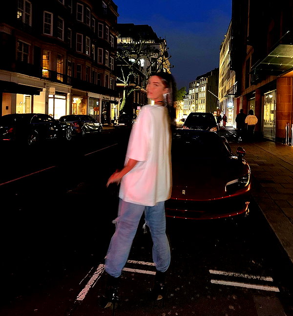 keli_ezra instagram image archive image