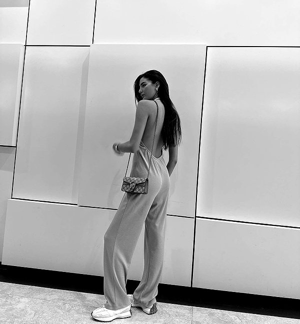 keli_ezra instagram image archive image