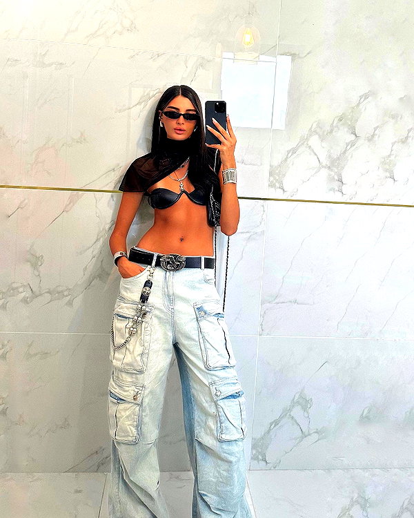 keli_ezra instagram image archive image