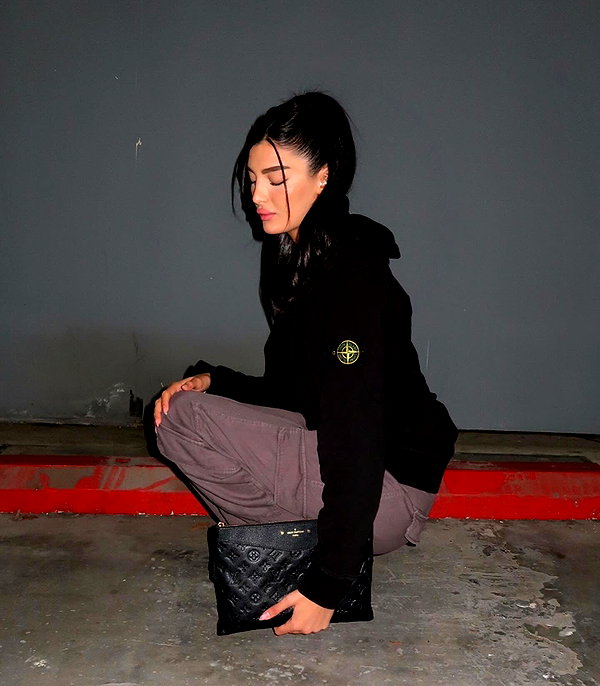 keli_ezra instagram image archive image