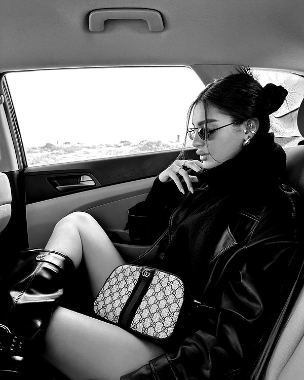 keli_ezra instagram image archive image