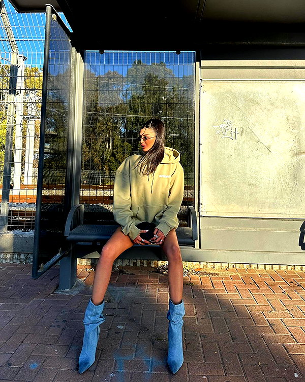 keli_ezra instagram image archive image