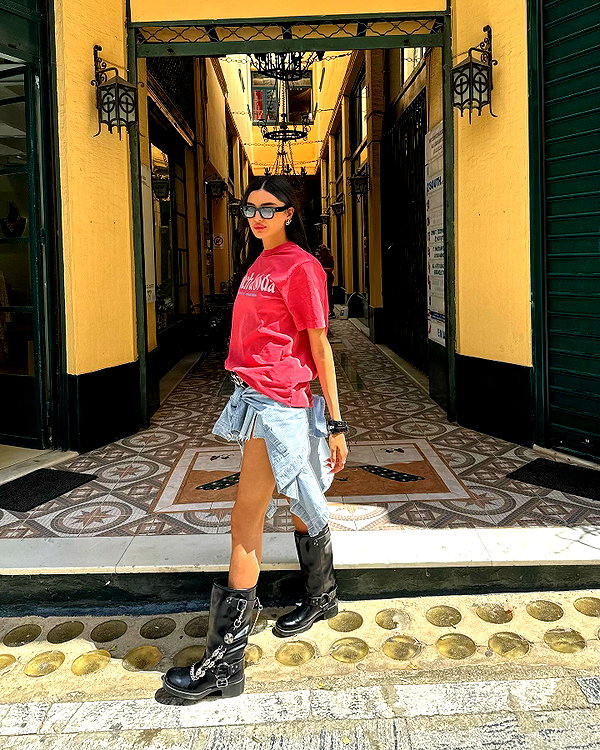 keli_ezra instagram image archive image