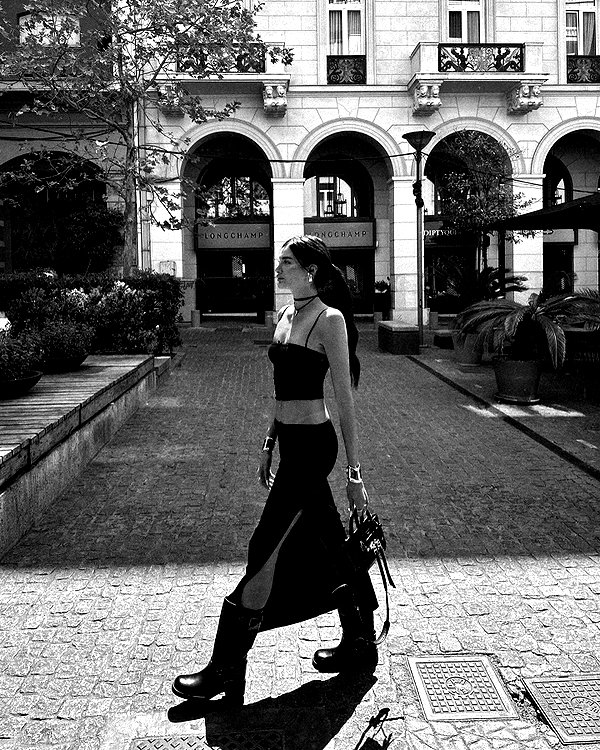 keli_ezra instagram image archive image