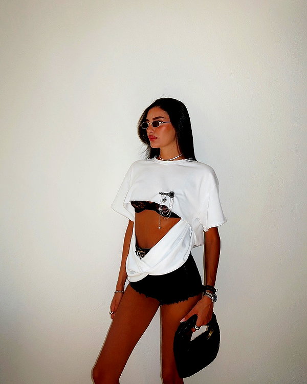 keli_ezra instagram image archive image