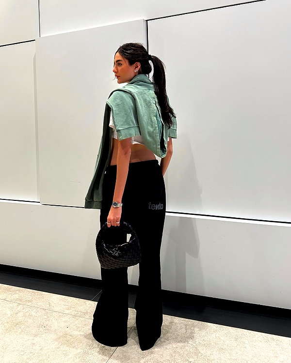 keli_ezra instagram image archive image