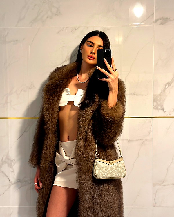 keli_ezra instagram image archive image