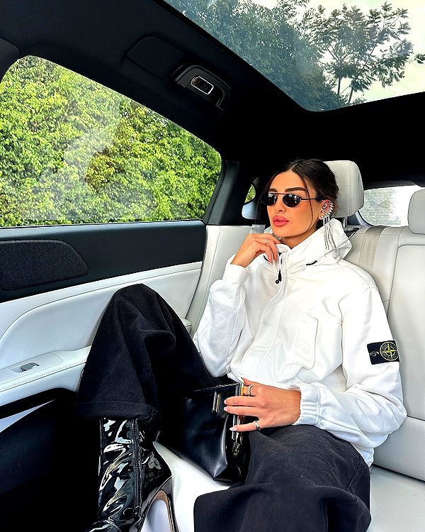 keli_ezra instagram image archive image