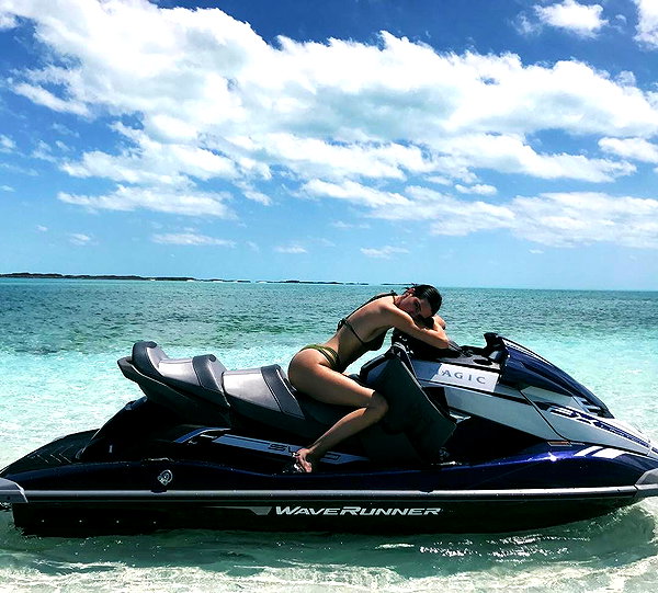 kendalljenner instagram image archive image