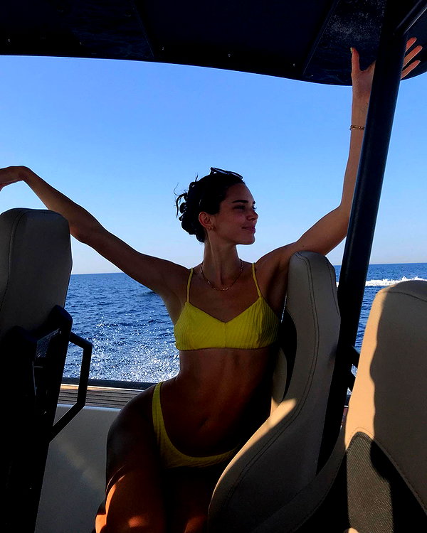 kendalljenner instagram image archive image
