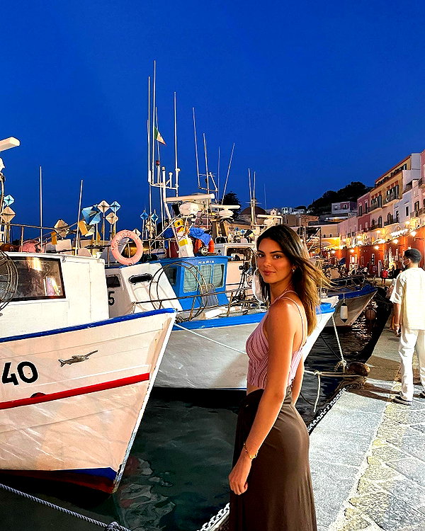 kendalljenner instagram image archive image