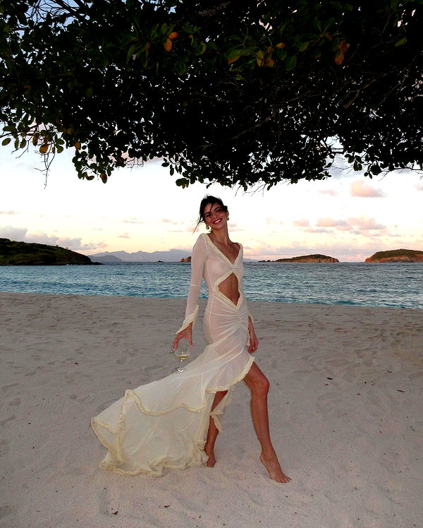 kendalljenner instagram image archive image
