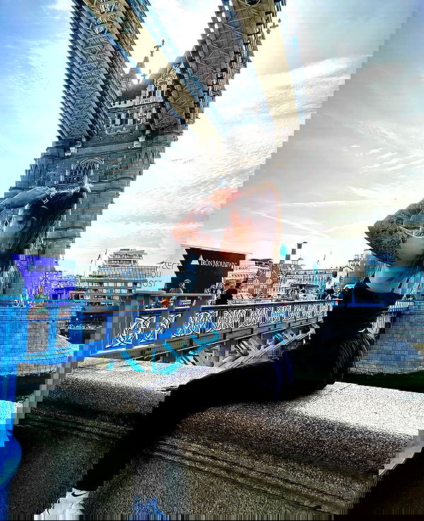 kesemgreenyer image ~ Altpins