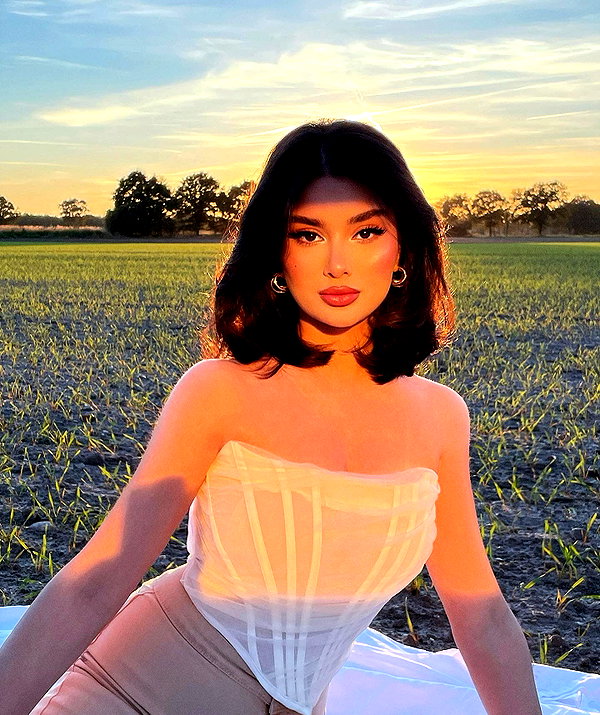 khelan.mh instagram image archive image