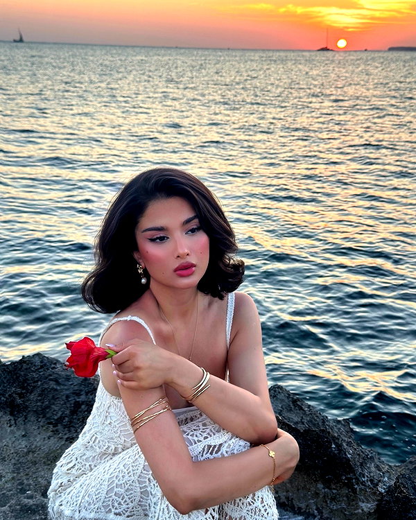 khelan.mh instagram image archive image