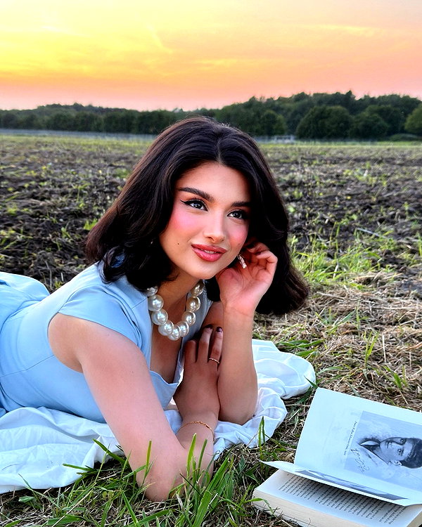 khelan.mh instagram image archive image