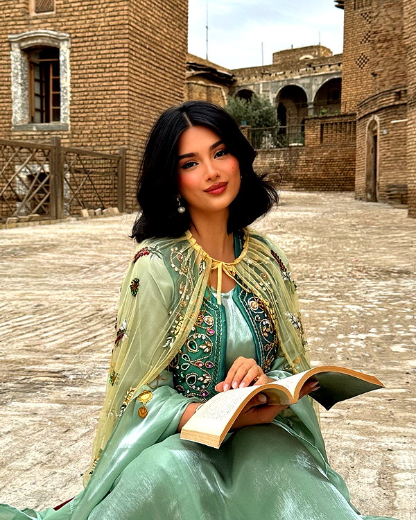 khelan.mh instagram image archive image