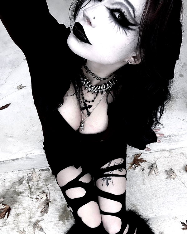 kill.ingkels instagram image archive image