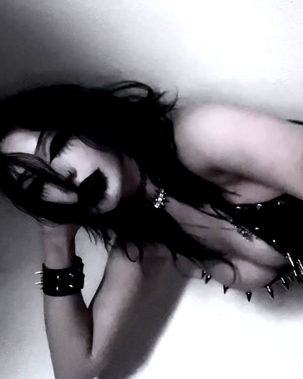 kill.ingkels instagram image archive image