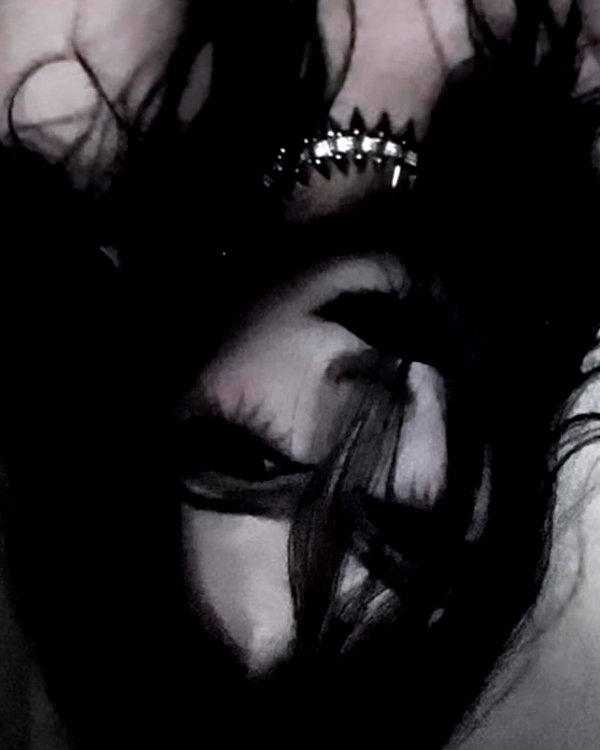 kill.ingkels instagram image archive image