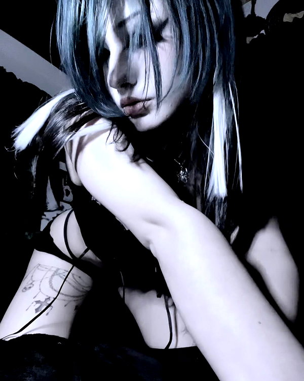 kill.ingkels instagram image archive image