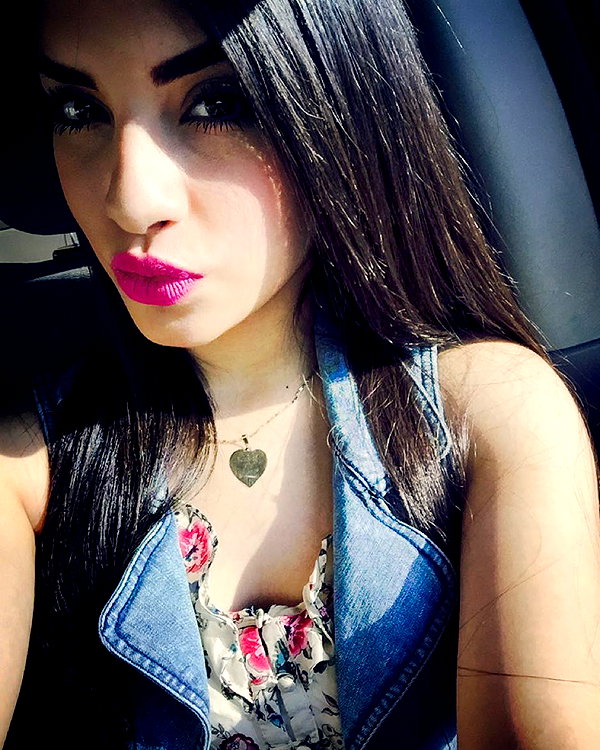 kimberly.loaiza instagram image archive image