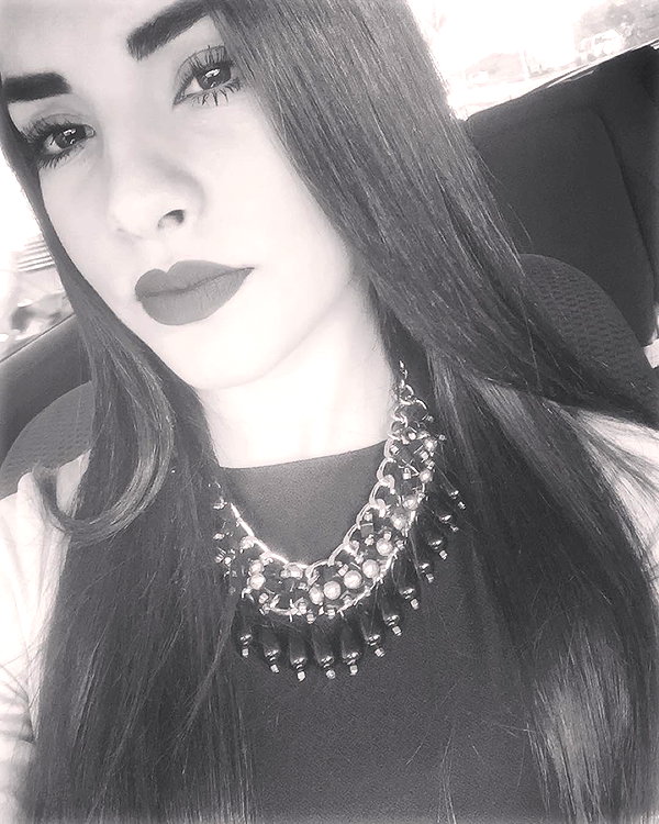 kimberly.loaiza instagram image archive image