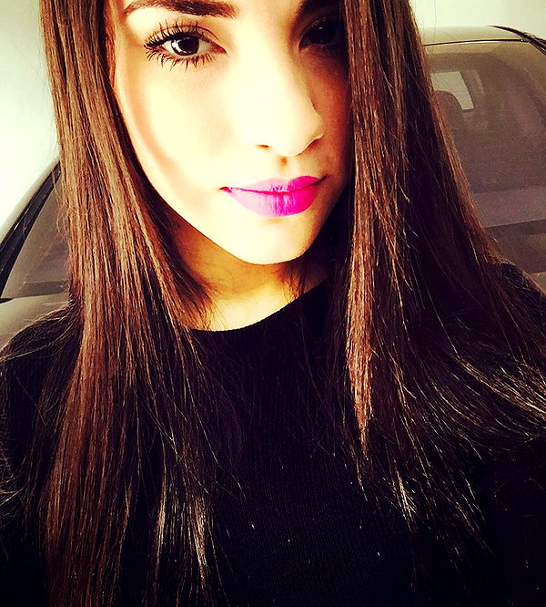 kimberly.loaiza instagram image archive image